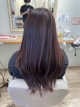 ヘアカラーしただけなのに髪質改善をしたかのような状態に！