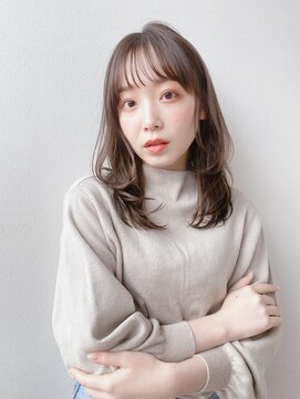 エレノア 新宿新南口(Eleanor) 大人なミディアムレイヤースタイル☆ [新宿駅/新宿駅南口]