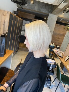 グロウム バイ アフェクト(glowm by AFFECT) ホワイトブロンドカラー