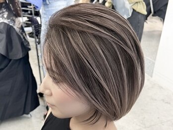 ジルブラン 土浦(JIL BLAN)の写真/《ヘアスタイルに美しく上品な立体感を》デザイン性の高いJIL BLANのカラーでワンランク上のオシャレに☆