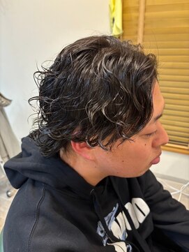 クロエバイラヴィズム 三条店(CLOE by LUVISM) ゆるめメンズパーマ