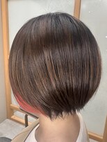 イゾラ(isola)&nbsp;【isola】ショートボブ/フェイスフレーミング/イヤリングカラー