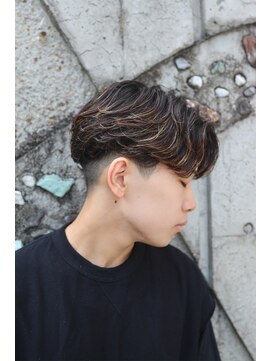 ハニー(HONEY) ニュアンスパーマ/フェザーパーマ/岡崎メンズ