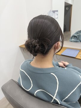 ルプラ アンテ(le-pla Ante) 肩上でもできるカチモリヘア