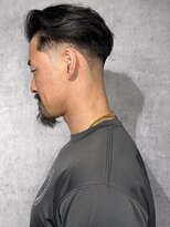 ホーミーズ 横須賀中央店(homies)&nbsp;アップバンク フェードカット 黒髪 短髪 バーバー ビジネスヘア
