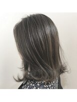 コロ(COLO)&nbsp;【COLO 吉祥寺 都甲菜穂】ツヤ感ハイライトカラー