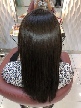 クオリス 赤塚店(QUALIS) 20代30代40代/髪質改善/トリートメント/美髪チャージ/ツヤ髪