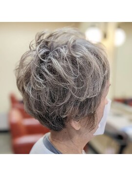 シシヘアー(SISIi HAIR) 大人のショートボブ