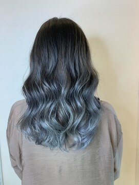 シアン(CYAN) 外国人風バレイヤージュシルバー