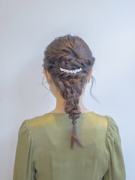 ニカイ(2F) 編みおろしヘアセット/ミルクティーベージュ