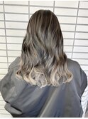 グラデーションカラーホワイトベージュ☆