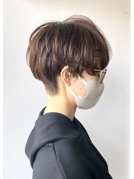 エルエスヘアー(LS HAIR) 【片山陽基】透明感カラーと刈り上げない、すっきり大人マッシュ