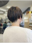 ツーブロ刈上げ女子