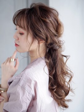 ヘアーデザイン アンジェロ インアルト(Hair Design Angelo In alto) ゆるふわローポニー