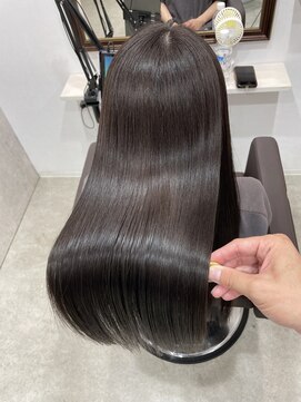 ラナ(Lana) 【Lana】暗髪ブルーグレージュ 艶髪 髪質改善カラー