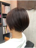 ショートボブ＋アディクシーカラー