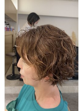 アンドビューティフル 恵比寿(andbeautiful) 酸性デジタルパーマで無造作なショートヘア