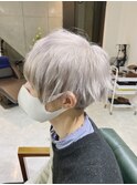 王道！マッシュショート　ブリーチカラー