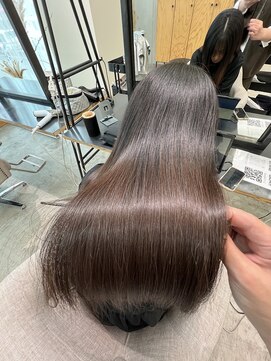 ラヴィエ(RAVIE) 【半田・髪質改善】縮毛矯正/トリートメント/マンツーマン