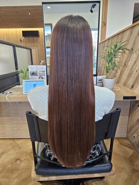 アンドビー(&b.) 極美(キワミ)縮毛矯正