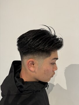 テイスティテラス(tasty terrace) オールバックスタイル×ミドルフェード