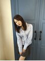ネウィ 銀座(newi)&nbsp;ミディアムレイヤースタイル♪シンプルで可愛く