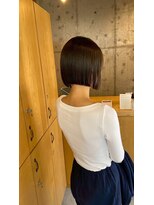 カフネ ジュントス ヨロ(Cafune' juntos YOLO)&nbsp;ボブ（ミニボブ）×肌馴染みのいいショコラブラウン