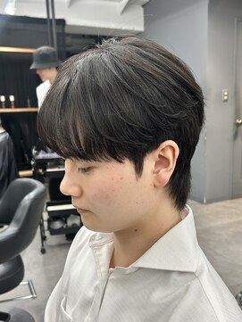オーバル バイ アピッシュ(OVARL by apish) メンズカット/韓国ヘア/メンズパーマ/センターパート