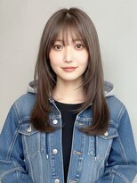 コトナ 越谷店&nbsp;ロングヘアー/透明感ベージュカラー/小顔ウルフレイヤー/越谷