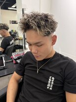 メンズサロン キング 高槻店(Men’s salon K!ng)&nbsp;波巻きツイストスパイラルパーマ/フェザーパーマ/眉毛/メンズ