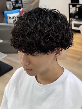 ウェイビーエフティフィフス 横浜西口(WAVEY ft.fifth) 横浜波巻きパーマツイスパツイストスパイラルパーマ緩め弱め30代