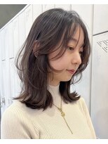 アトロ(Atoro)&nbsp;顔まわりで差をつける大人レイヤー