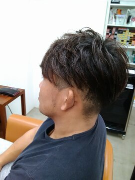 ヘア トリム(hair TRIM) ツーブロックショート