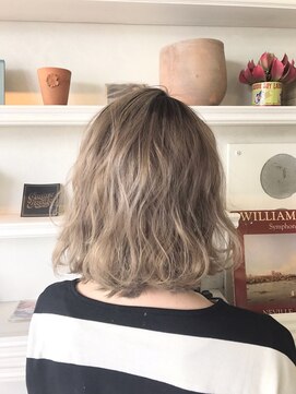 レニーバイエース(LANY by ACE) 【LANY 横浜】 ナチュラルウェーブ×ミルクティーベージュ