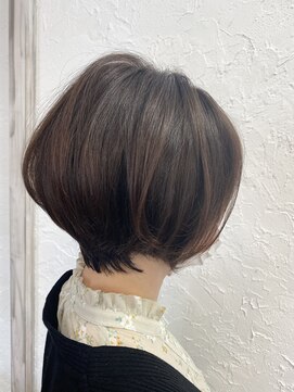 ヘアメイク ミエル(HAIR MAKE miel) ふんわり浮遊感ショート