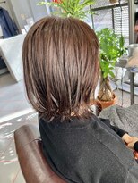 ダニーコウベ(Danny kobe)&nbsp;ツヤツヤなナチュラルグレージュ