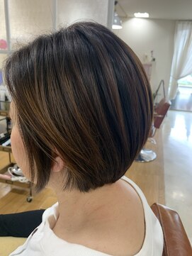 ヘアー グリース(hair GREASE) ツヤサラショート