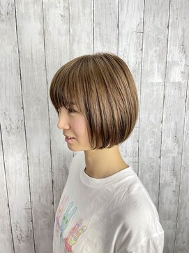 ビューティドレッセヤマノ 池袋パルコ(Beauty Dresse YAMANO) 【ダブルカラー】【ショートボブ】【ベージュ】【ハイライト】