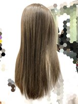 ヘアサロン ナヴィ 赤坂(NaVie AKASAKA) ハイトーンでも艶サラストレート
