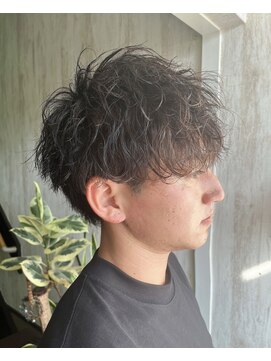 プラチナ(platinum) ツイストスパイラルパーマ