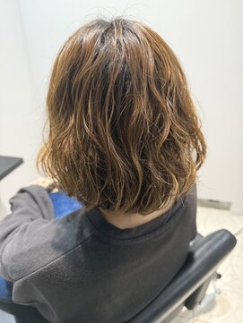 イルミ(iLUMi) iLUMi　×　パーマスタイル