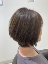 プレジールバイラファブリック(PLAISIR by LA FABRIQUE)&nbsp;【下田】前下がりの大人グラデーションボブ