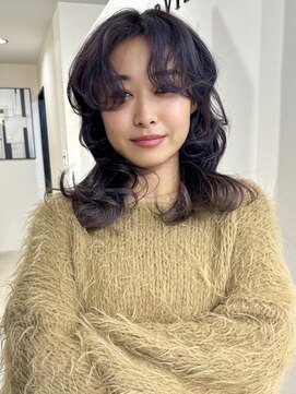 ナービス(NARVIS) 大人ミディアムパーマ　透明感シアーカラー