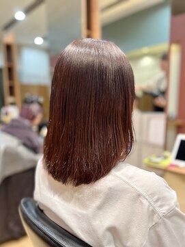 フレンズ ラソラ札幌(friend's) 札幌白石・イルミナカラー・赤系(n)