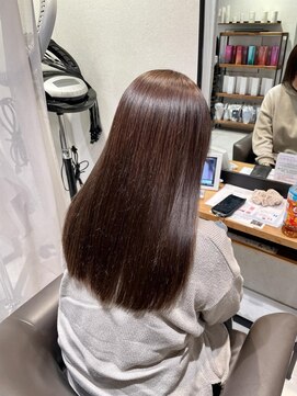 忙しくてもキレイが続く、艶カラー×オージュアトリートメント