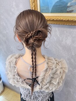 トランク(ToRank)の写真/結婚式やパーティーで輝く私へ。トレンドのゆるふわやカチモリで華やかに変身☆