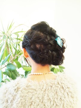 グリーンズ(Greens) あみあみ☆シニヨンスタイル