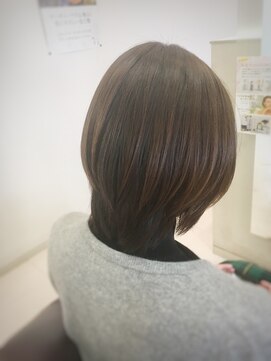 クール ヘアー ギャラリー 神明町店(COOL Hair gallery) 大人レイヤーショート