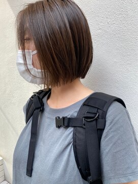 フロート 小阪店(float) ダークブラウン_マロンベージュ Aラインボブ かきあげ