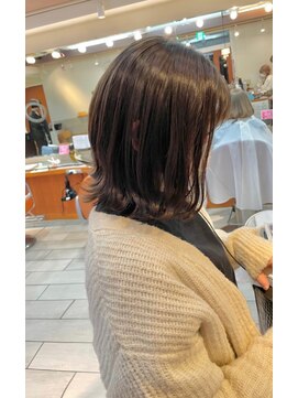 テトラ バイ ネオリーブ 横浜西口店(tetra by neolive) ミディアムバブ